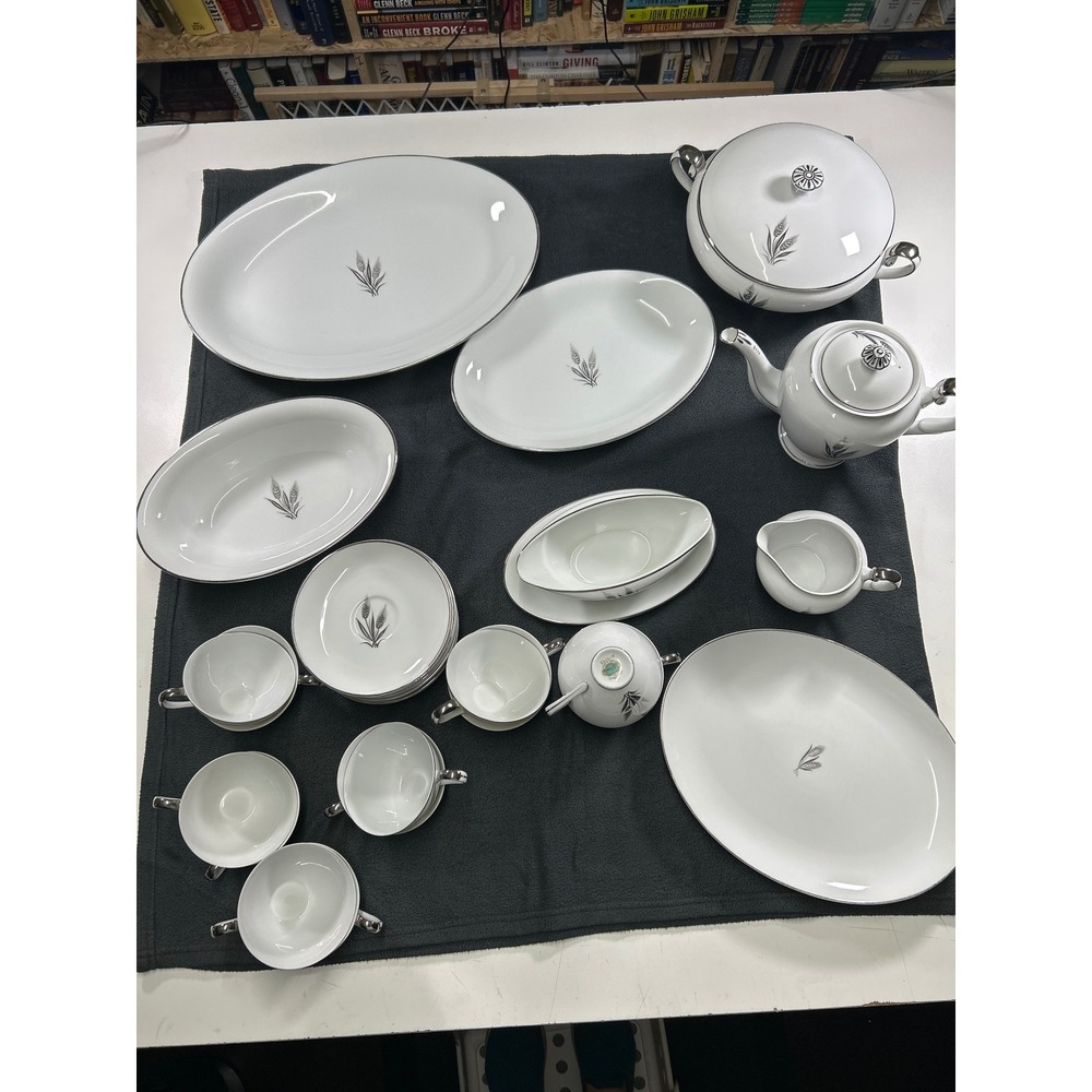 S China Japan A-5263 Fine China Set Silver Wheat White Porcelain Vintage 20+ Pcs